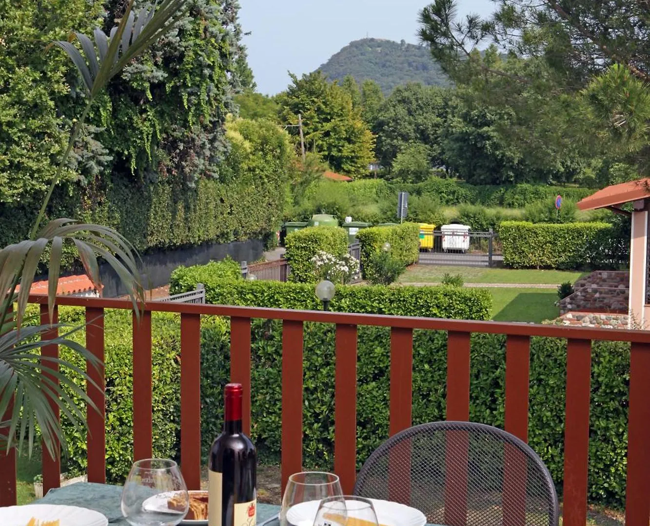Aparthotel Camping Garden Tourist Manerba del Garda