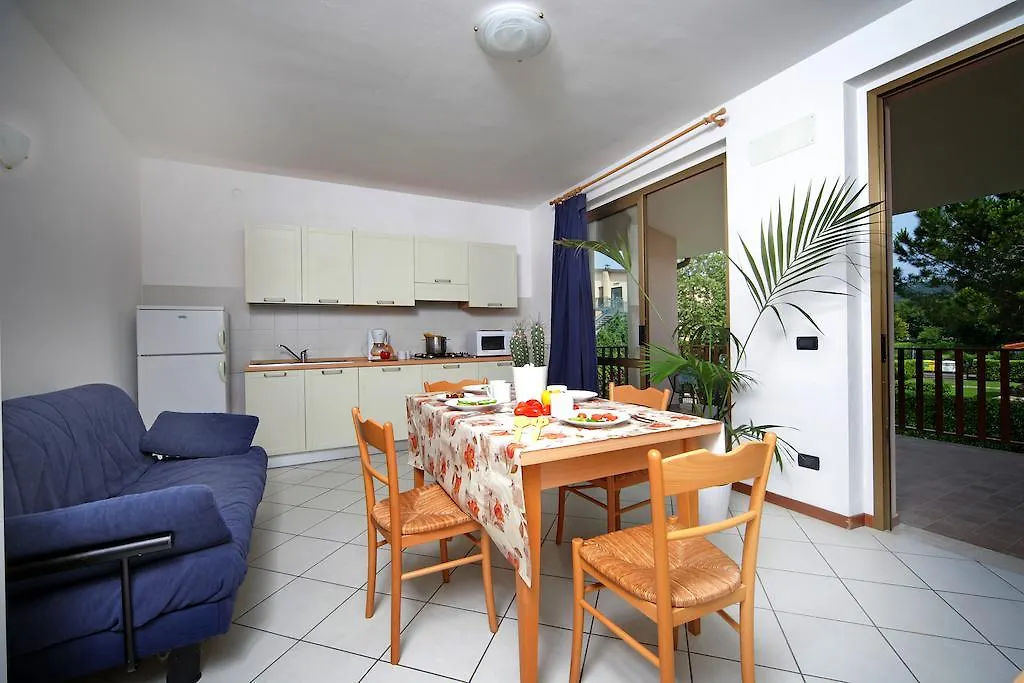 Camping Garden Tourist Manerba del Garda Aparthotel